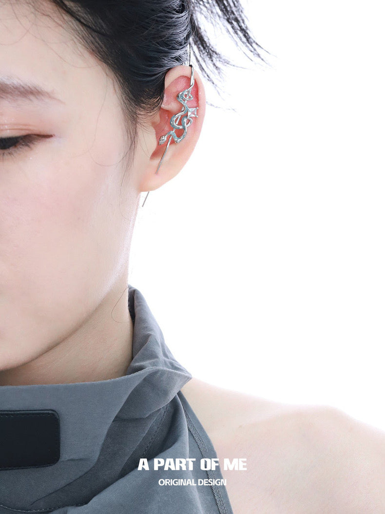 Ice Snake 18K Platinum Plating Snake Needle Earring