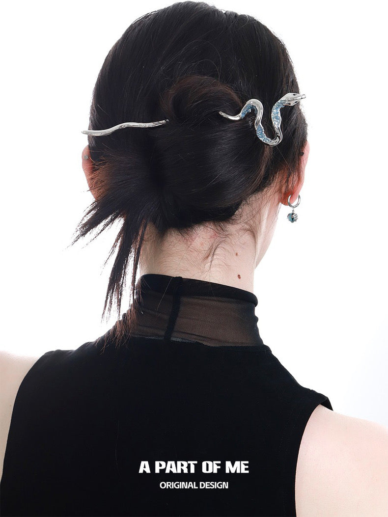 Ice Snake 18K Platinum Plating Detachable Tassel as Earring ＆ Hairpin