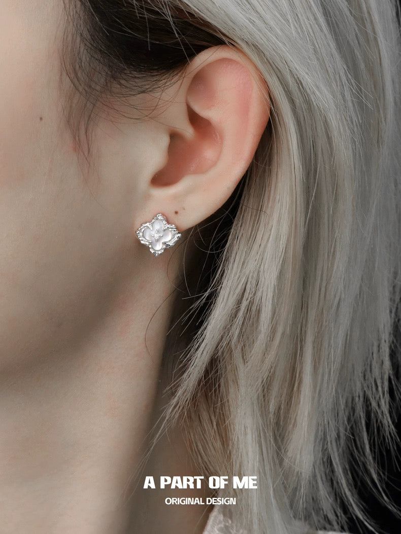 Four-Leaf Clover S925 Sterling Silver Mother of Pearl Stud Earrings