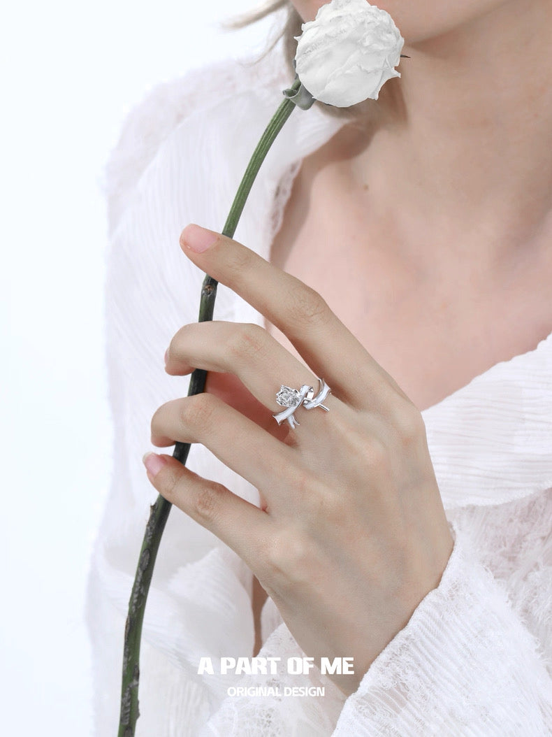 White Ribbon Rose S925 Sterling Silver White Resin Ribbon Adjustable Ring