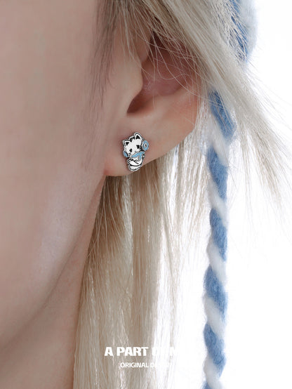 The Winter Kitten 18K Platinum Plating Stud Earrings