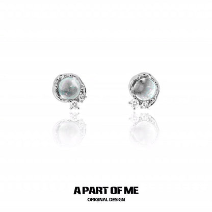 Fantasy Series 18K Platinum Plating Moonstone Stud Earrings