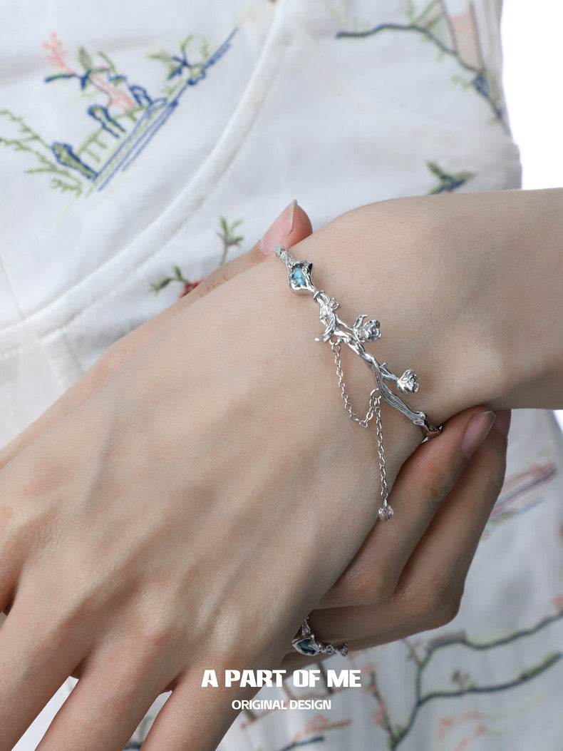 Bitter Heart 18K Platinum Plating Turquoise Tassel Bangle